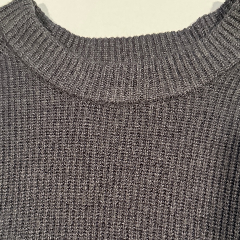 Tahari Charcoal Ribbed Crew Neck Sweater - Picture 4 of 6